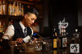 腐男子调酒师的嗜好,揭秘腐男子调酒师的独特嗜好  第2张