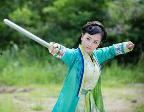 苗疆小师妹,探寻神秘苗疆的青春传奇  第3张